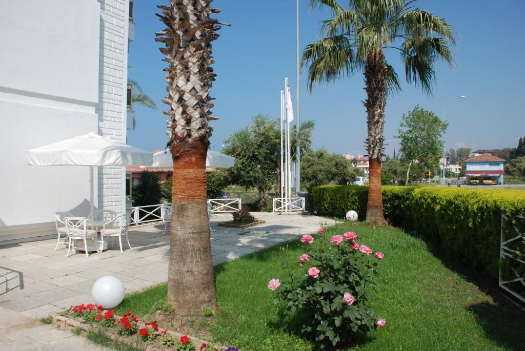 Villa Adora Beach Side Exterior photo