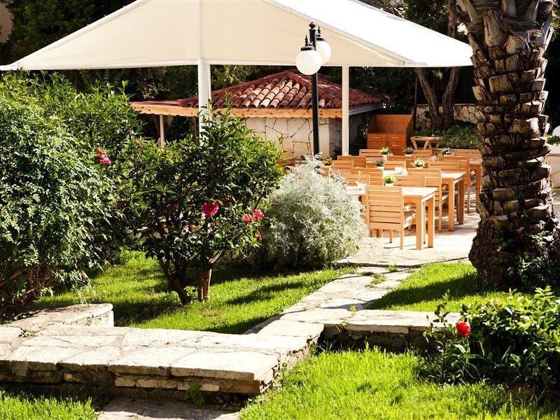 Villa Adora Beach Side Exterior photo